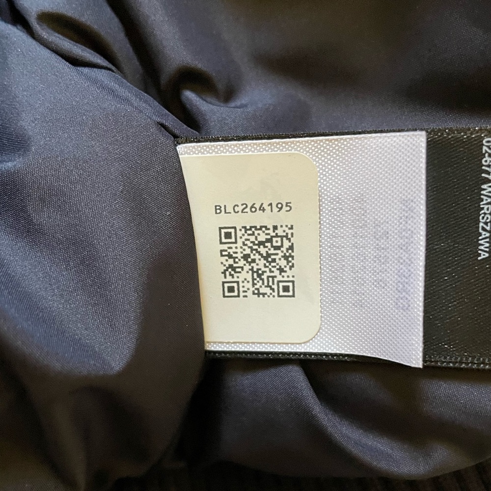 The North Face Men’s Gotham III Waterproof Jacket - Picture 8 of 9